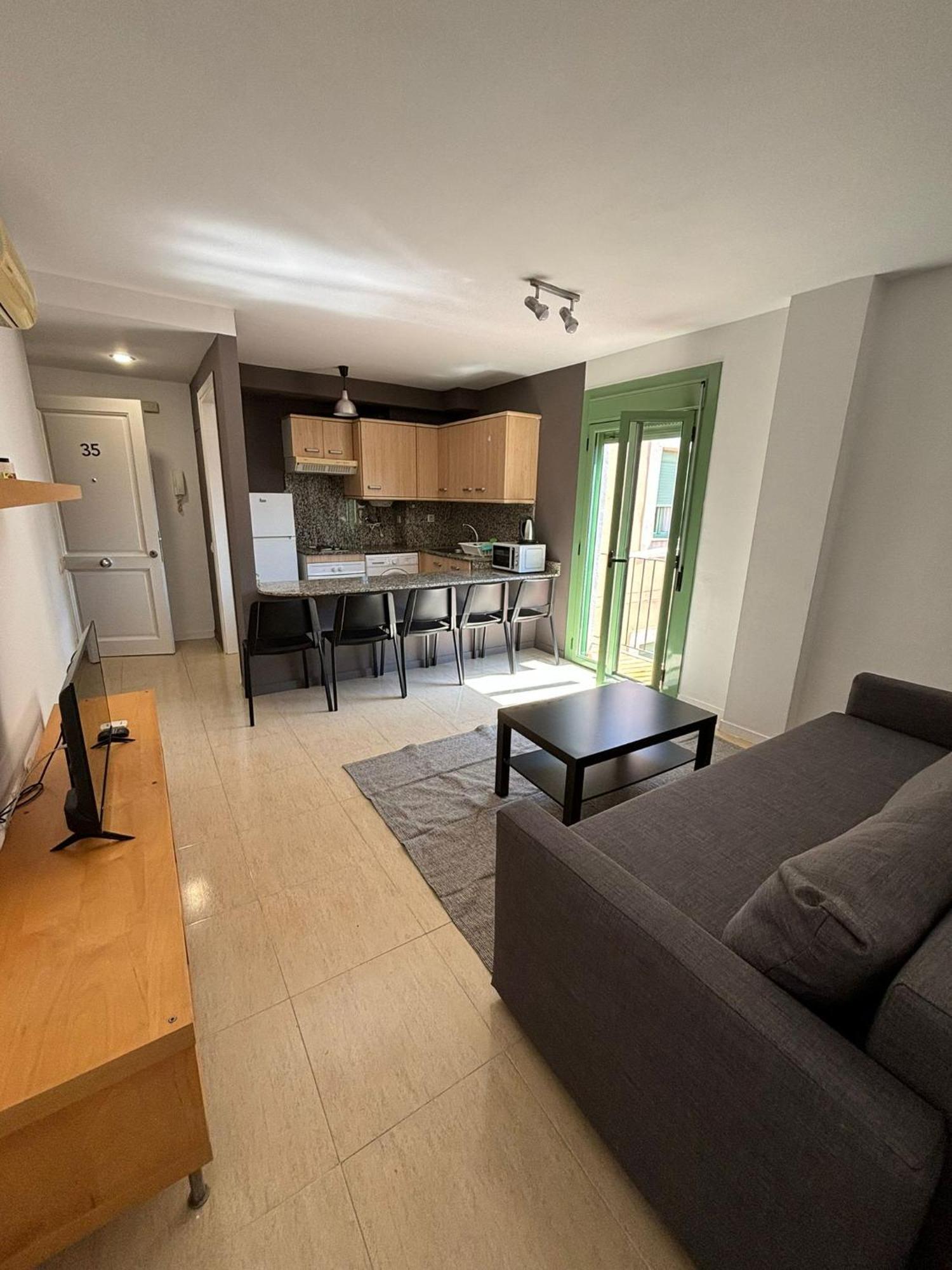 Urban Center Apartments Tarragona Luaran gambar
